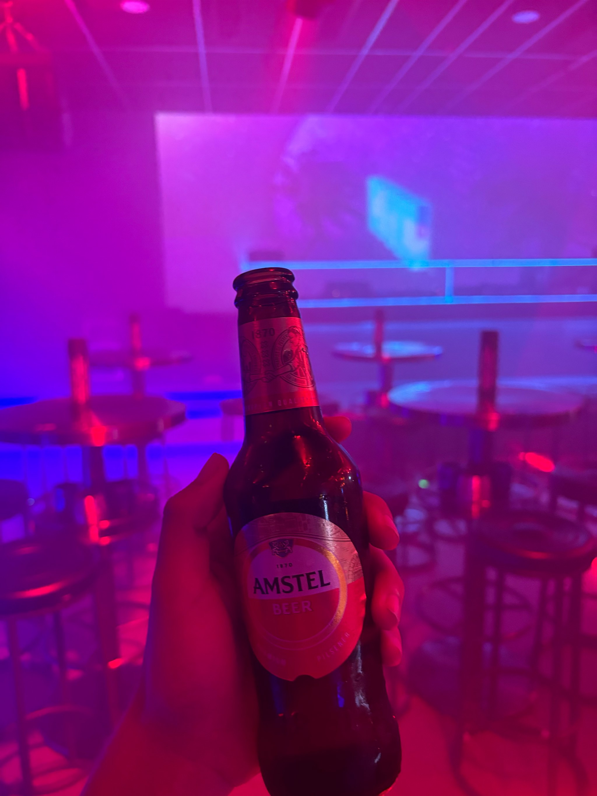 内江商务ktv多少钱一个小时享受优惠-东兴区ktv预订